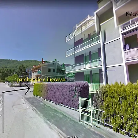 La Tana Dell'orso Apartment