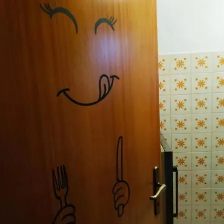 La Tana Dell'orso Apartment *